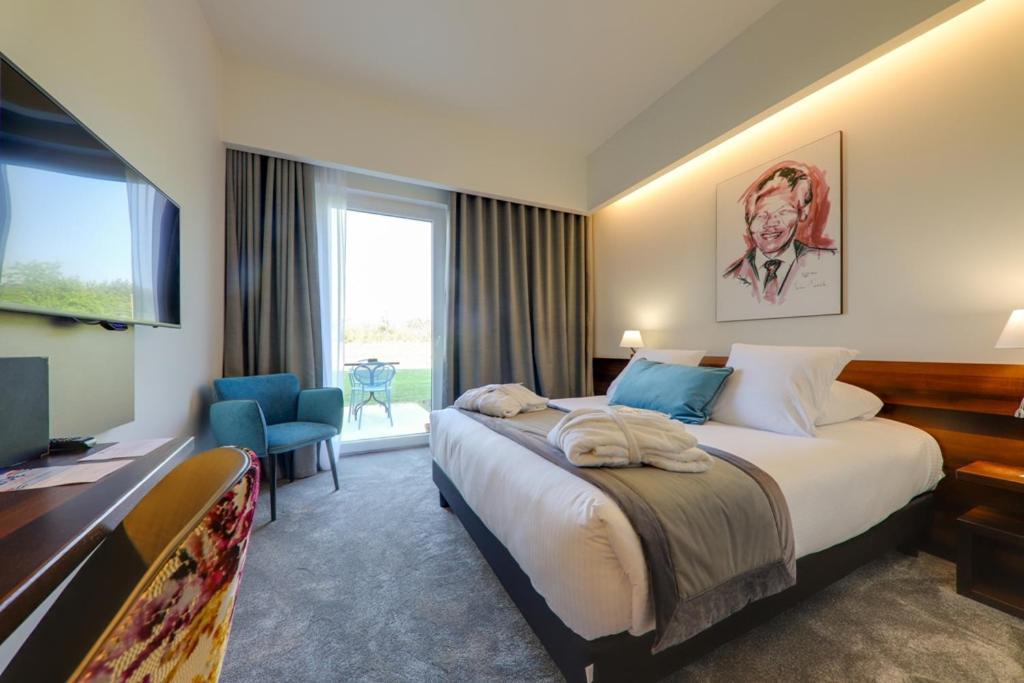 Best Western Plus Hotel & Restaurant Les Humanistes Colmar Nord Селеста Екстер'єр фото